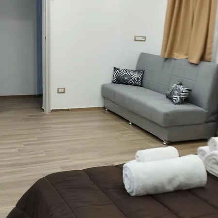 Garden Relax 3* 伊斯皮卡