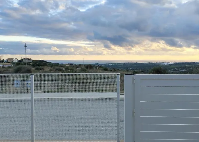 Garden Relax بيت ضيافة